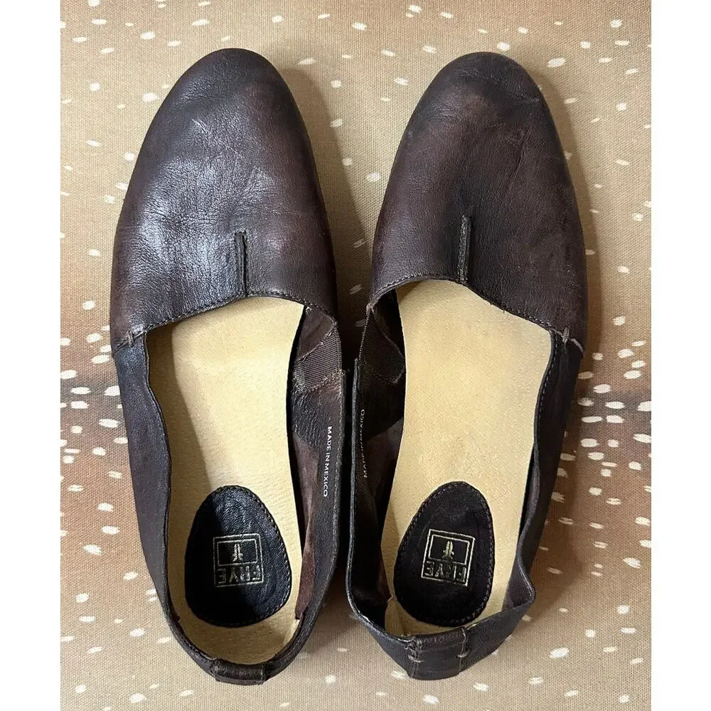 FRYE Chocolate Leather Slip On Loafer Flat Size 9